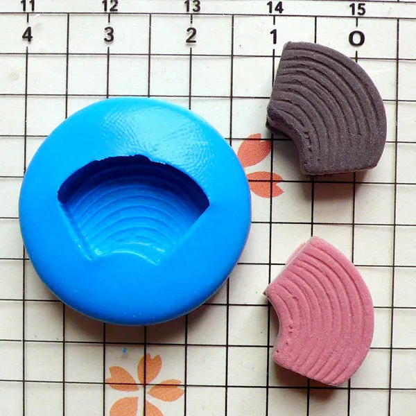 Baumkuchen (18mm) Silicone Flexible Push Mold - Miniature Food, Sweets, Cupcake, Jewelry, Charms (Clay Fimo Wax Casting Resin Fondant) MD231