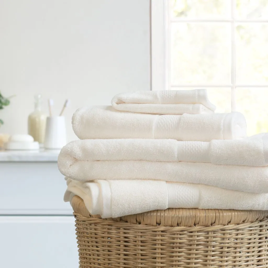 Classic Ivory Towel Resort Bundle (4 Wash   4 Hand   4 Bath Towels   2 Bath Sheets)