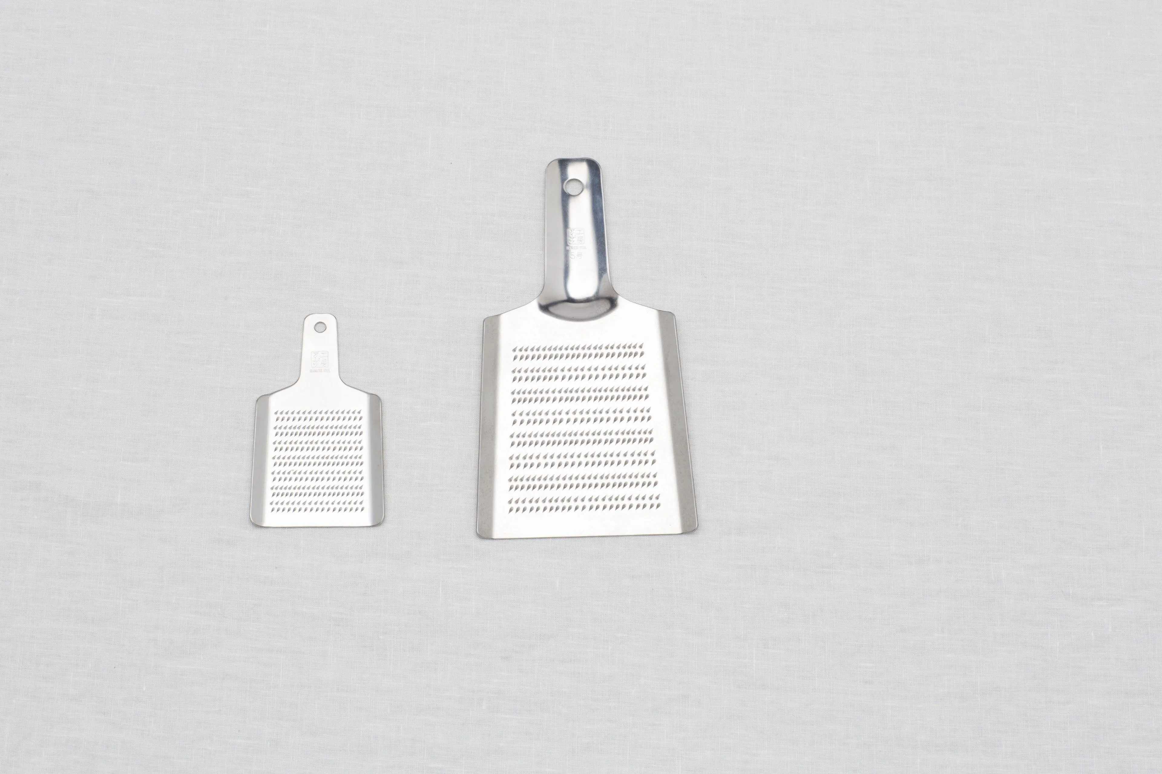 Kobo Aizawa Stainless Steel Grater (Small / Large)