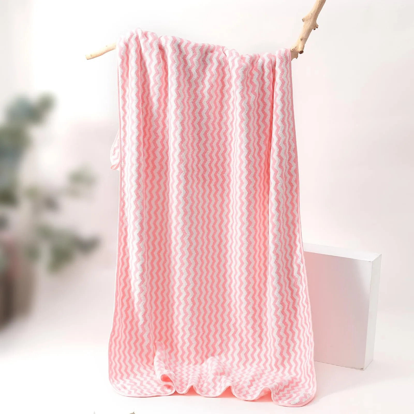 Kuber Industries Bath Towel for Men, Women|280 GSM|Extra Soft & Fade Resistant|Polyester Towels for Bath|Stripes Design|Bathing Towel, Bath Sheet (Pink)