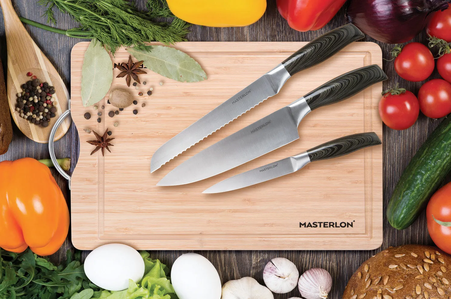 MASTERPAN 4-Pc Knife Set with Bamboo Cutting Board, 12x16" (30x40cm)